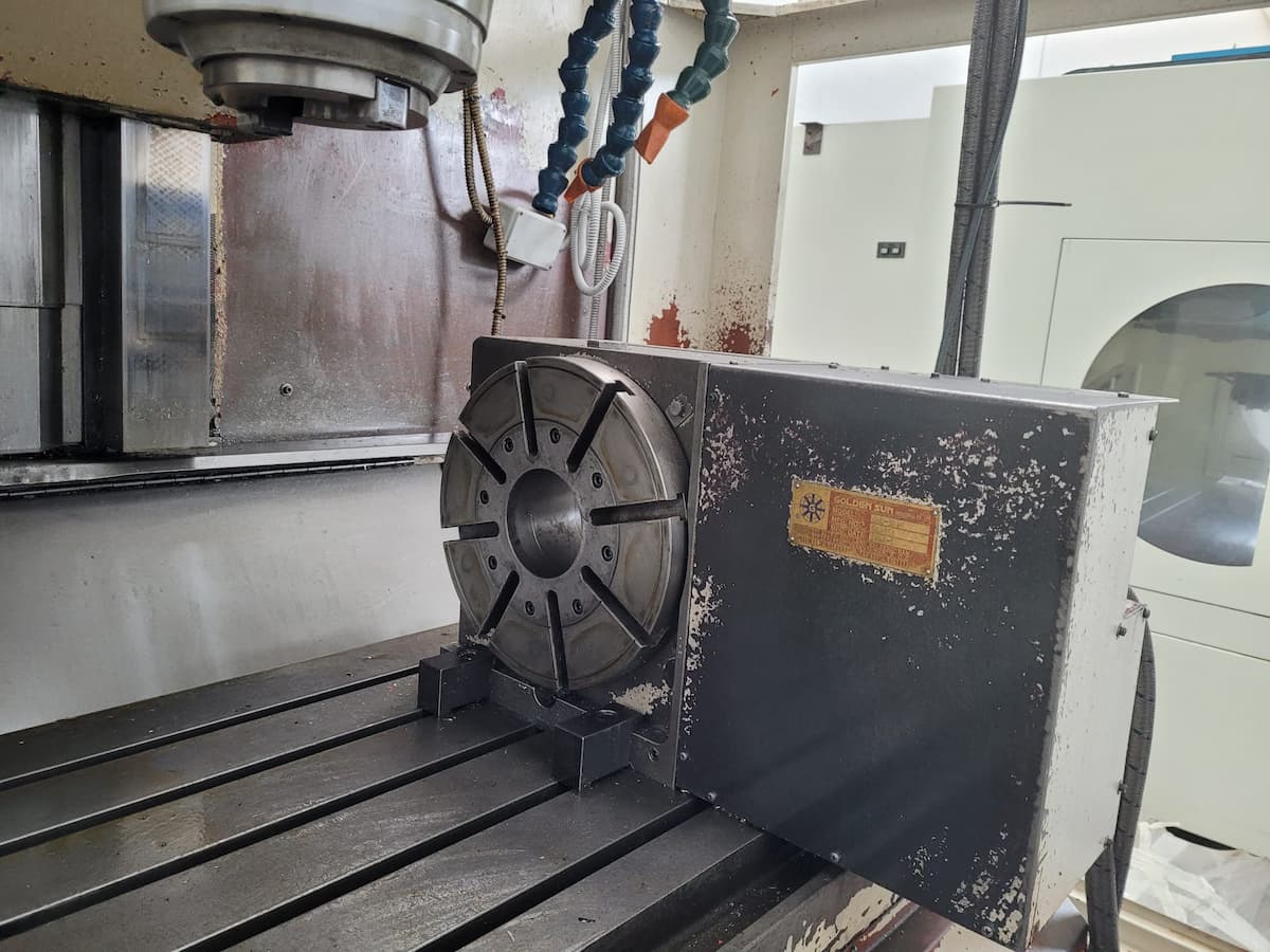 Centro verticale Dart 1150A con 4 asse usato | Fanuc  in vendita - foto 14